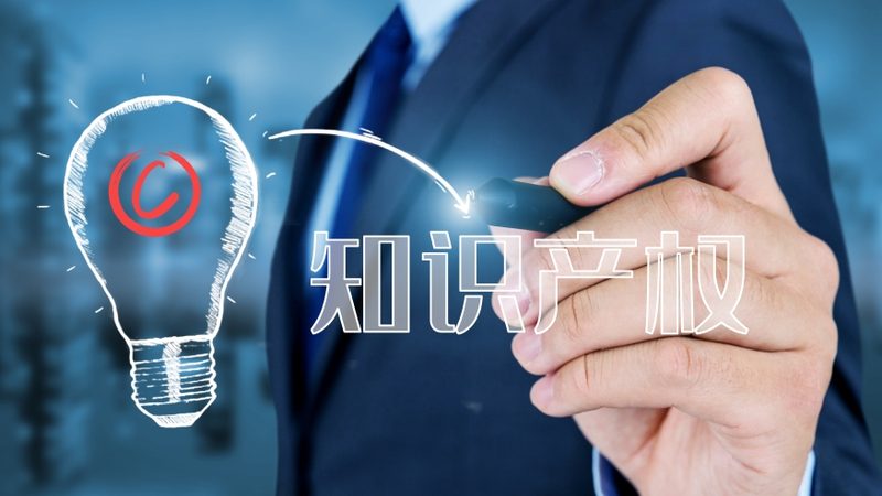 上海代账公司上门取票服务：企业合规管理的便捷之选